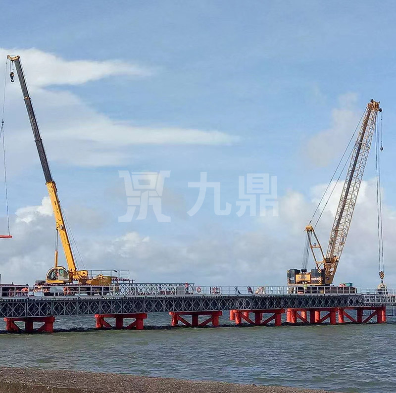貝雷橋主要受力構(gòu)件有哪些？